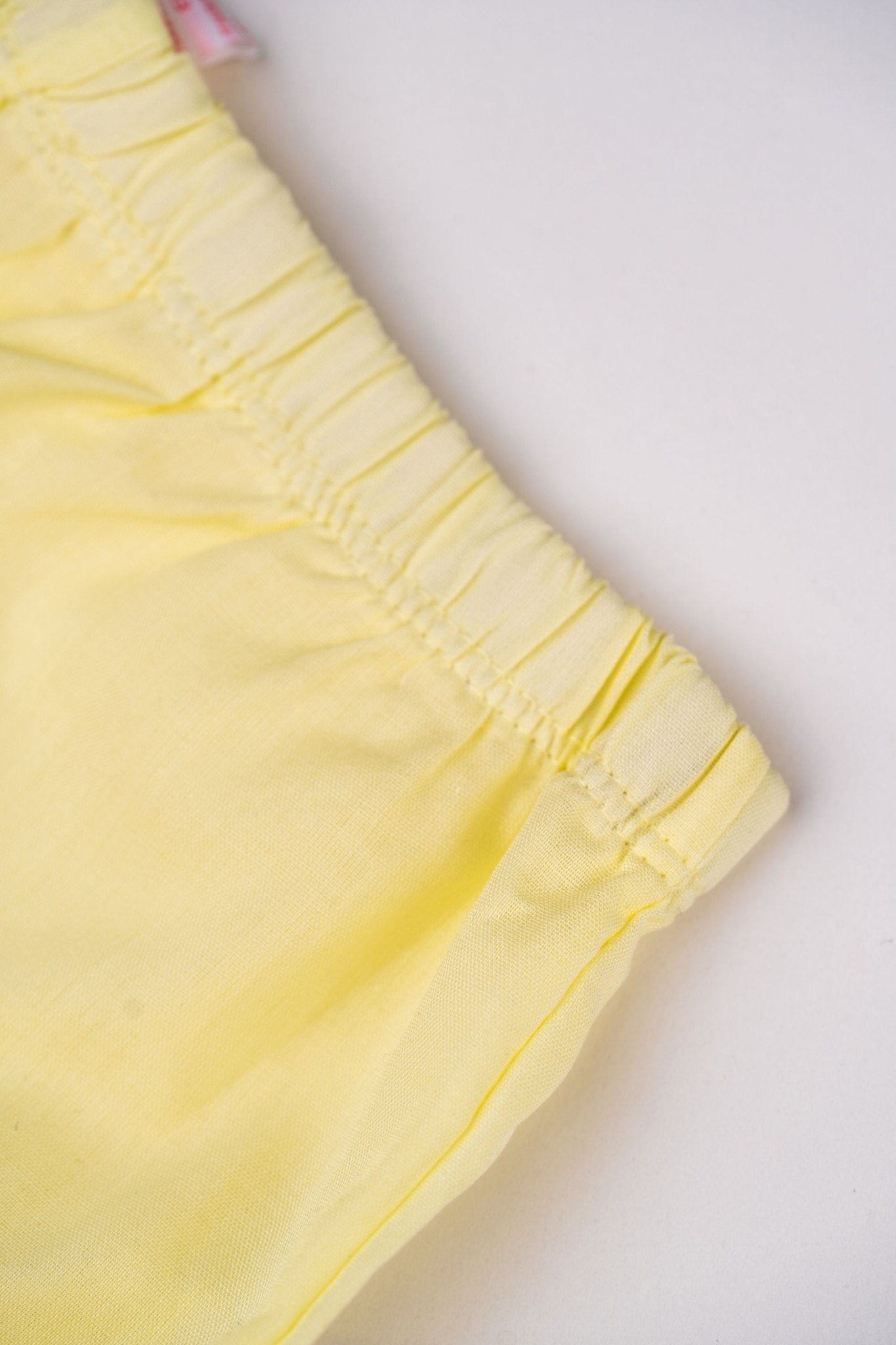 Calvin Klein Jeans - Lemon Yellow Summer Set - MixMax