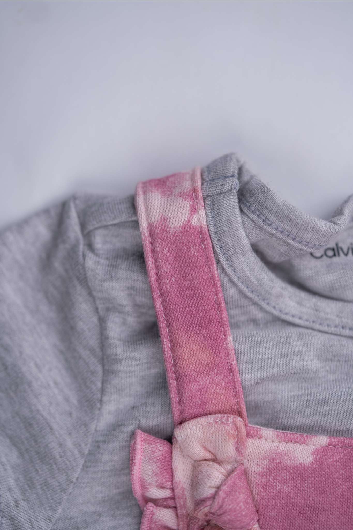 Calvin Klein - Pink Cloudy Overalls Set - MixMax